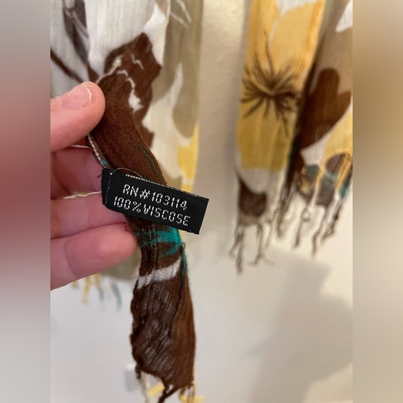 Vintage Style Brown, yellow and turquoise soft flowy floral scarf 100% viscose - Picture 5 of 6